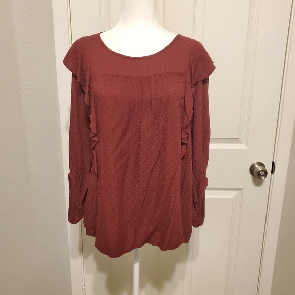 Universal Thread Crew Neck Ruffle Top - Red - Picture 4 of 6